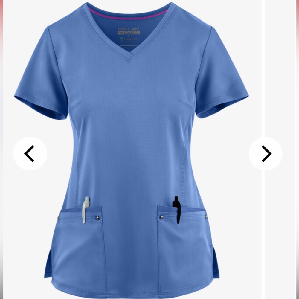 Healing hands stretchy 2-pocket scrub top